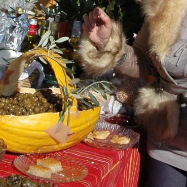 Danas u Starom Baru - svečano otvaranje Maslinijade