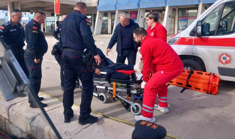 UPSUL: Akcija evakuacija i zbrinjavanje povrijeđenog albanskog ribara